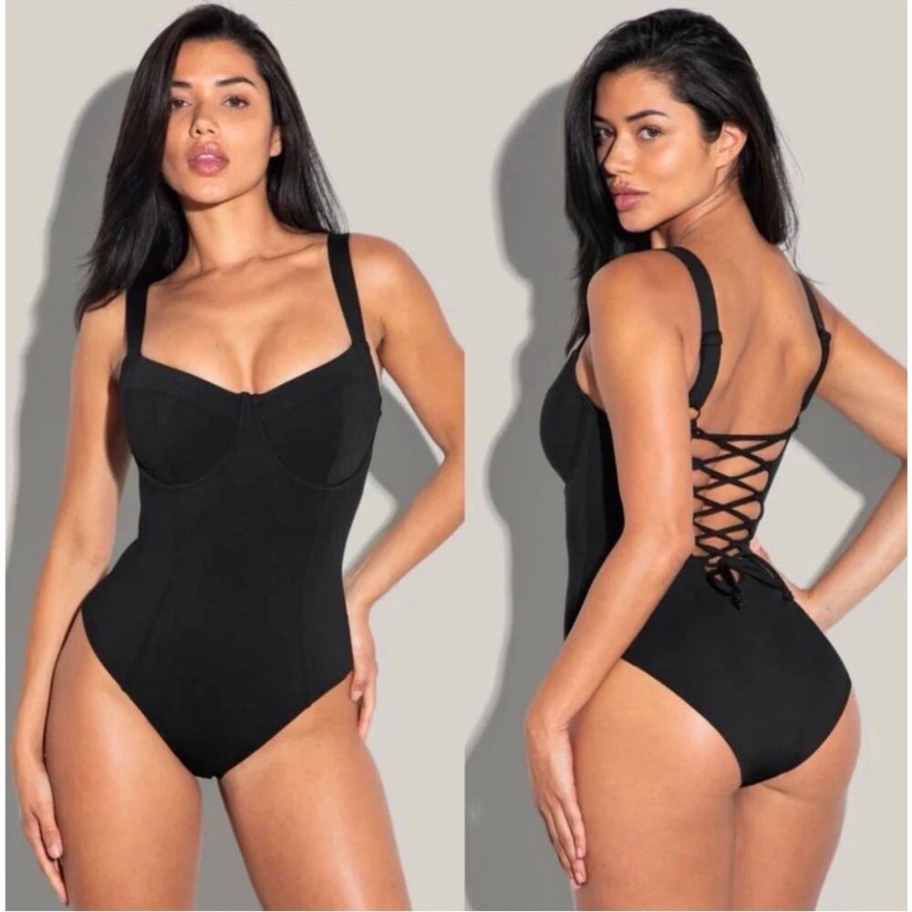 TA3 XL Regular Length H/I Cup One-piece Swimsuit Black High cut Lifty NWT - Picture 2 of 7
